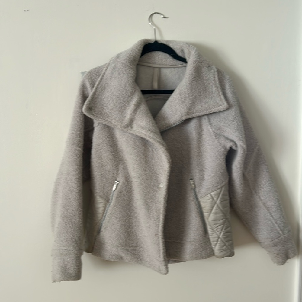 Lululemon Jacket